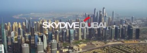 Невероятные групповые прыжки с самого высокого жилого здания в мире
