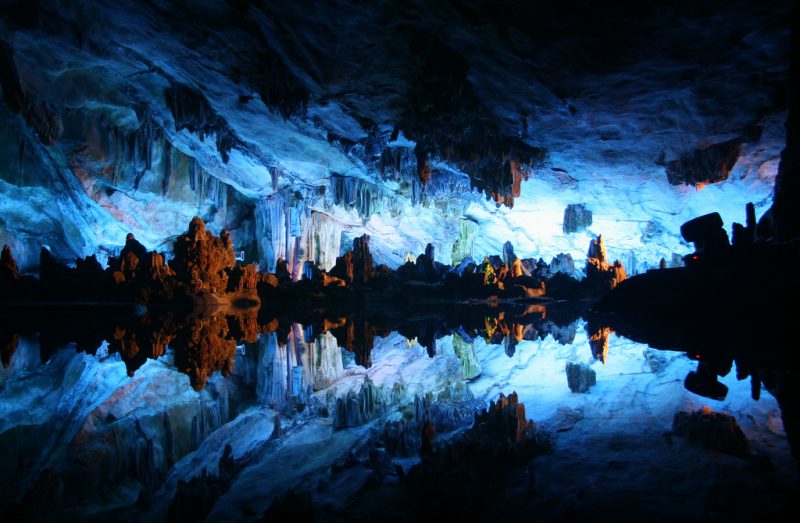 Китайская пещера «Reed Flute Cave»